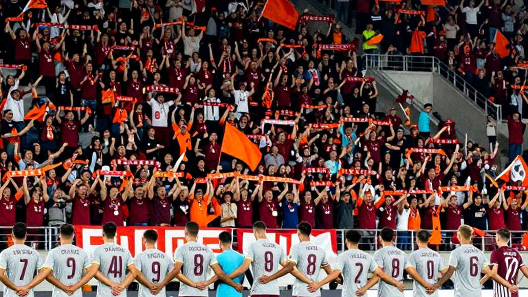Cenk Özkacar nói tinh thần Trabzonspor đang tốt, nhưng phép chia phút mới là câu chuyện