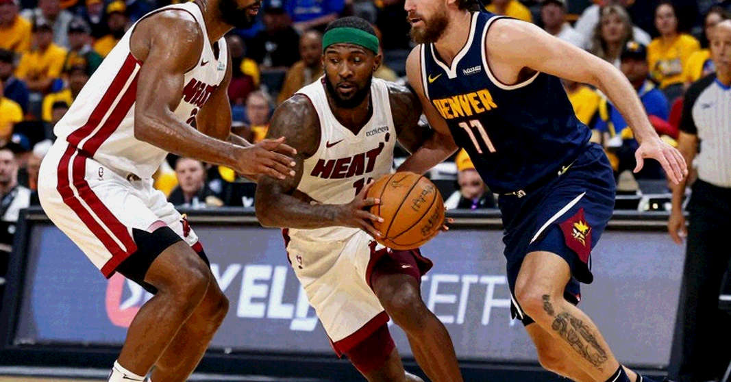 Mike James, Anadolu Efes và mùa hè suýt thành người của Barcelona
